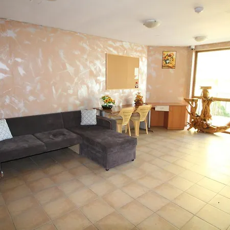 Appartamento Amadeus 5 - Menada *